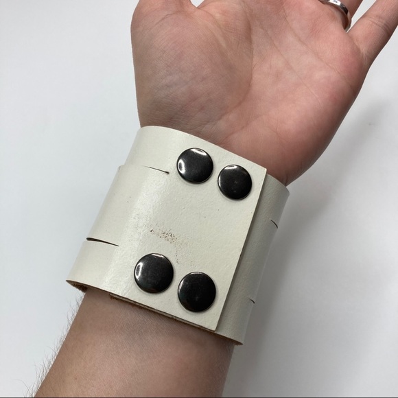 3/$30 Free People | Monza Ivory Statement Cuff Bracelet - Picture 6 of 6